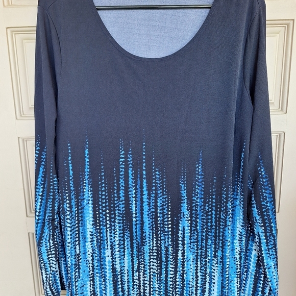 Susan Graver QVC Pullover Blue/Black Gradient SzXL Round Neck Long Sleeves - Picture 6 of 8